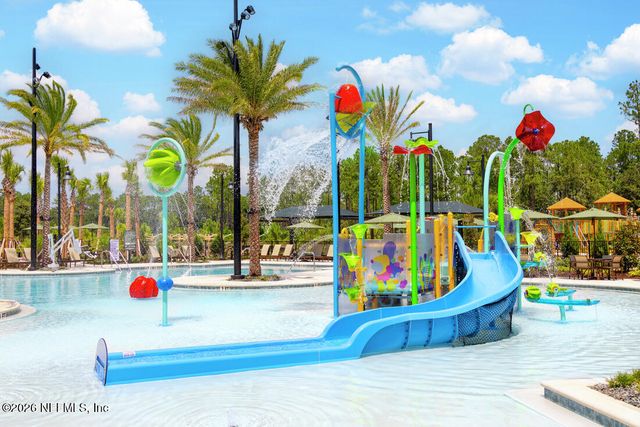 141 OAKMOSS Drive, St. Johns, FL 32259