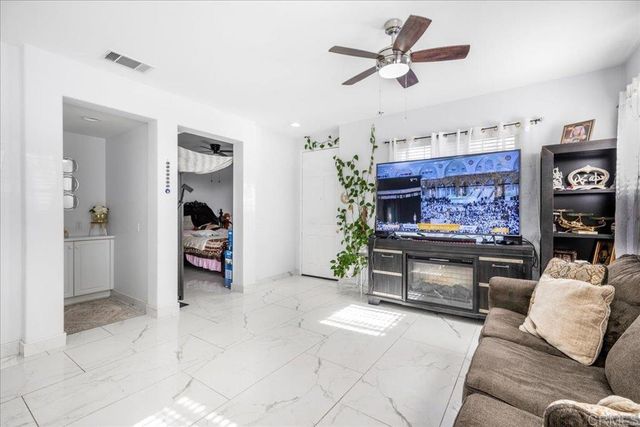 44364 Kingston Drive, Temecula, CA 92592