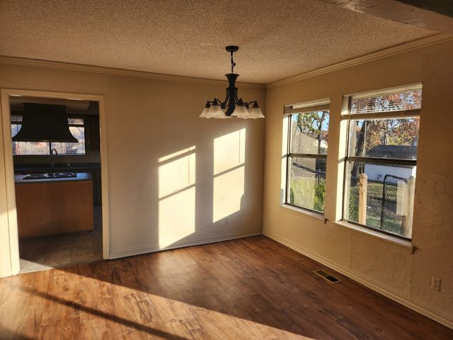 208 W 118th Street S, Jenks, OK 74037