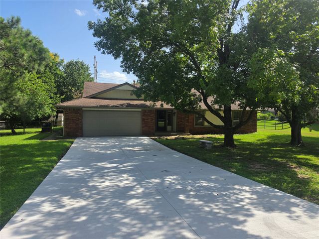 208 W 118th Street S, Jenks, OK 74037