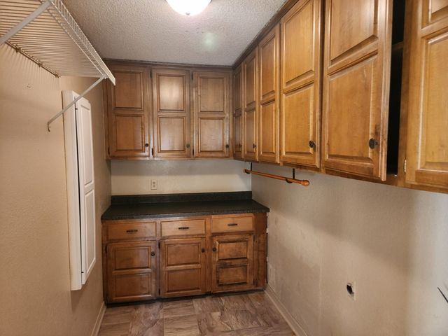 208 W 118th Street S, Jenks, OK 74037