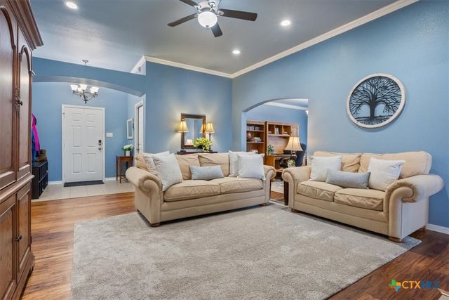 356 Nolan Ridge Drive, Nolanville, TX 76559