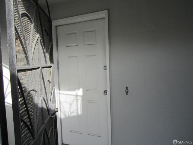 3016 Vicente Street, San Francisco, CA 94116