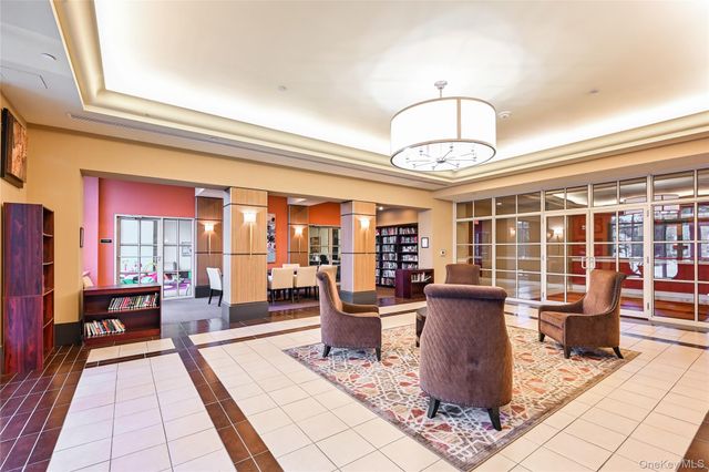 300 Mamaroneck Avenue 611, White Plains, NY 10605