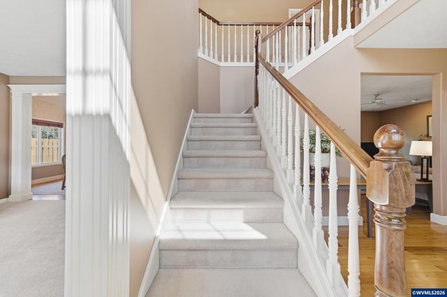 693 Springridge Dr N, Keizer, OR 97303