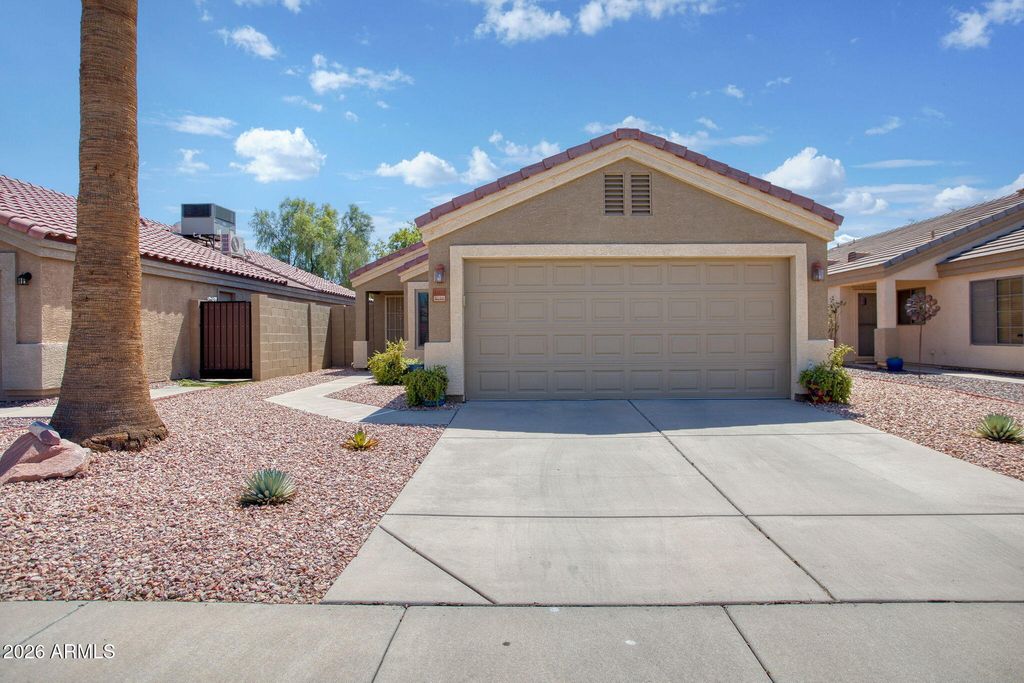 13025 W REDFIELD Road, El Mirage, AZ 85335 — exterior