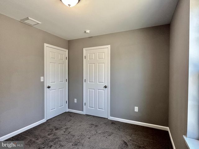 1062 HICKORY DR, Vineland, NJ 08360