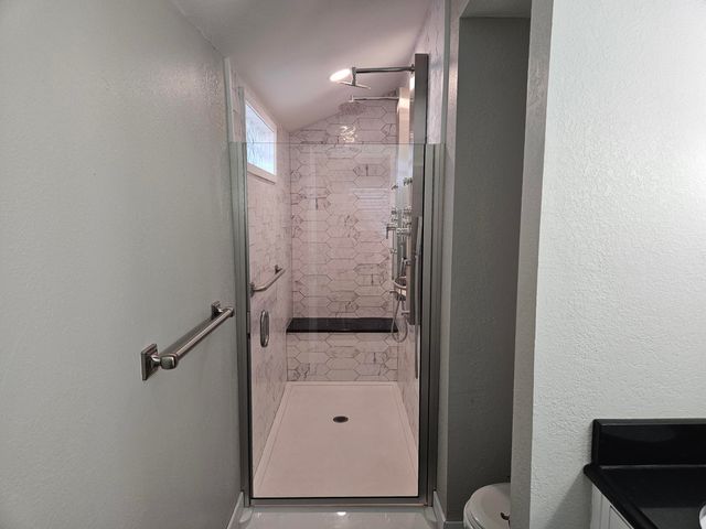 216 S Elliott Avenue, Aurora, MO 65605