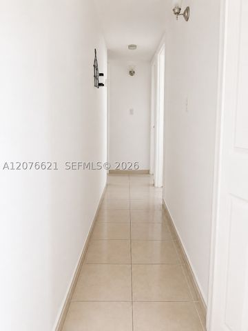 666 W 81st St 103, Hialeah, FL 33014