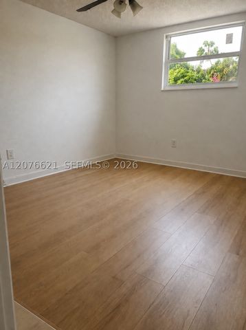 666 W 81st St 103, Hialeah, FL 33014