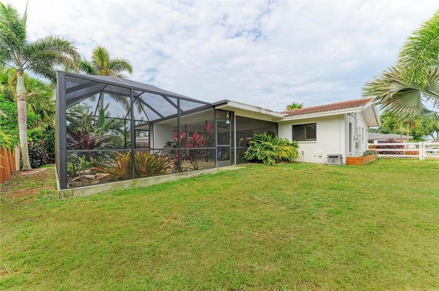 7113 ANTIGUA PLACE, Sarasota, FL 34231