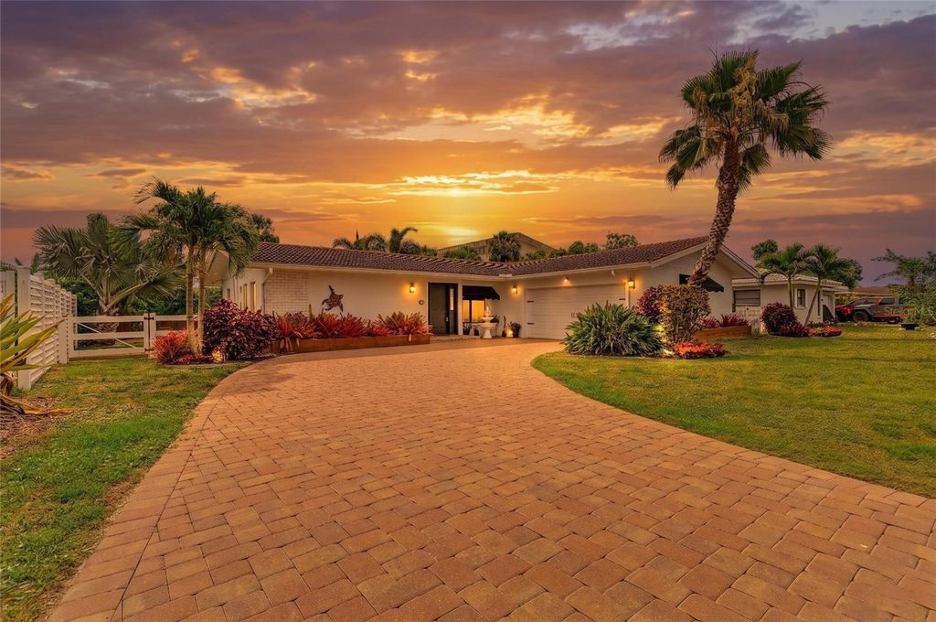 7113 ANTIGUA PLACE, Sarasota, FL 34231
