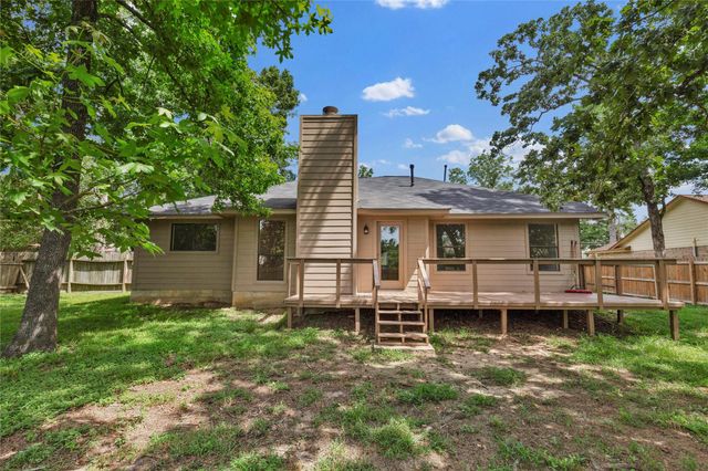 230 Tupelo Lane, Conroe, TX 77304