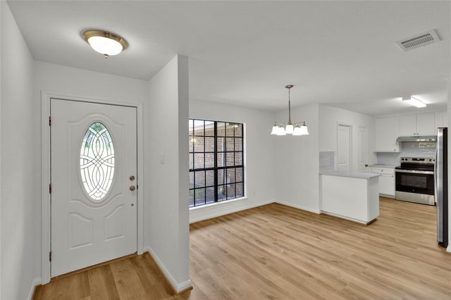 230 Tupelo Lane, Conroe, TX 77304