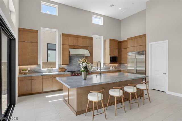 5064 High Hill Street, Las Vegas, NV 89135
