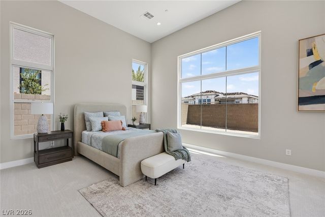 5064 High Hill Street, Las Vegas, NV 89135