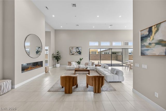 5064 High Hill Street, Las Vegas, NV 89135