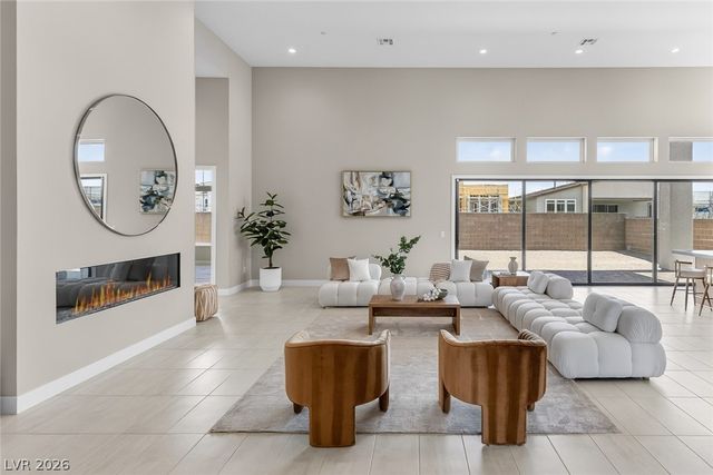 5064 High Hill Street, Las Vegas, NV 89135