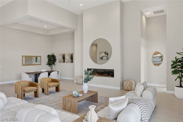 5064 High Hill Street, Las Vegas, NV 89135