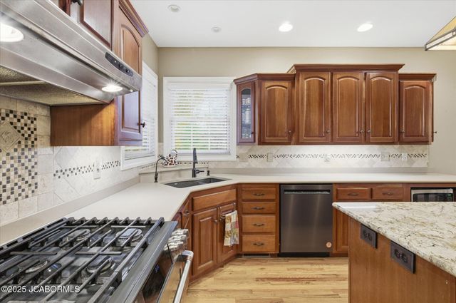 214 PHEASANT RUN ROAD, Jefferson City, MO 65109