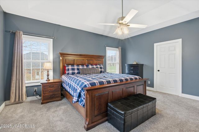 214 PHEASANT RUN ROAD, Jefferson City, MO 65109