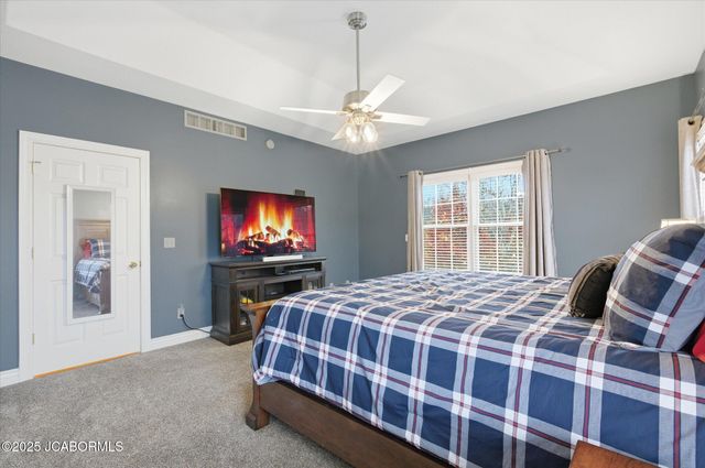 214 PHEASANT RUN ROAD, Jefferson City, MO 65109