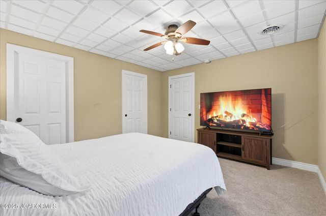 214 PHEASANT RUN ROAD, Jefferson City, MO 65109