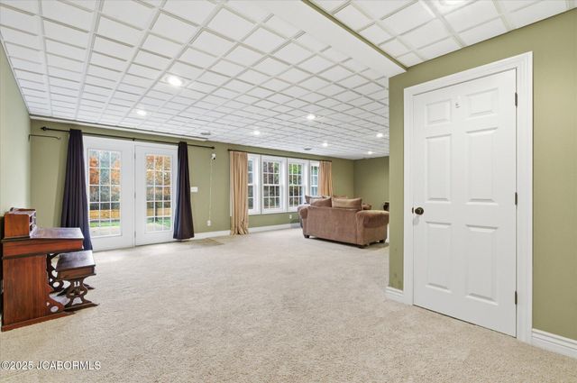 214 PHEASANT RUN ROAD, Jefferson City, MO 65109