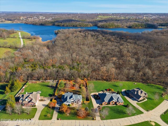 214 PHEASANT RUN ROAD, Jefferson City, MO 65109