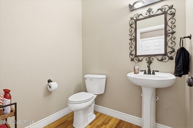 214 PHEASANT RUN ROAD, Jefferson City, MO 65109