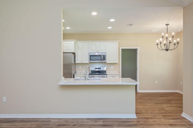 211 Jones Road, Crestview, FL 32536
