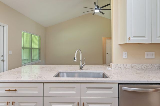 211 Jones Road, Crestview, FL 32536