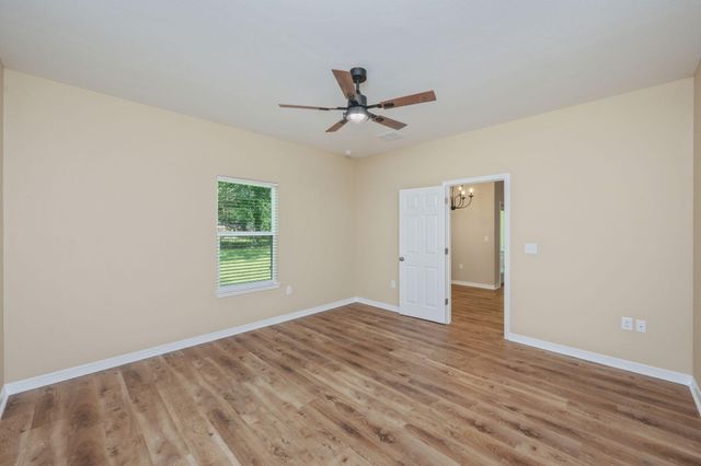 211 Jones Road, Crestview, FL 32536