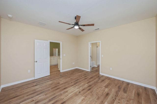 211 Jones Road, Crestview, FL 32536