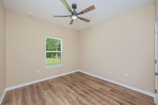 211 Jones Road, Crestview, FL 32536