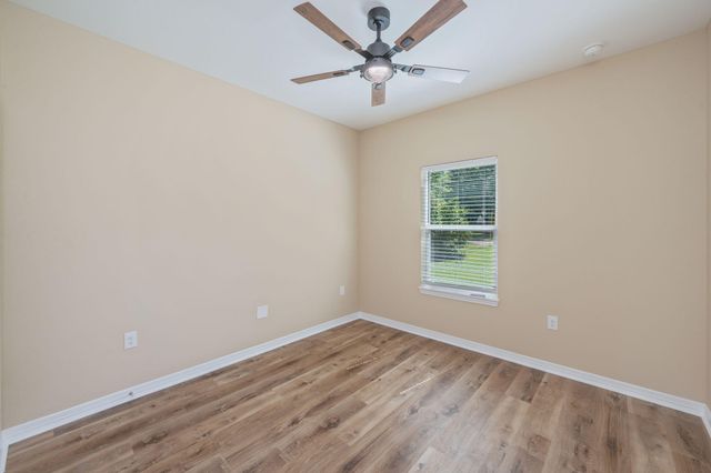 211 Jones Road, Crestview, FL 32536