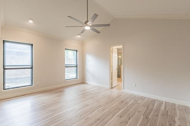 1221 Boardwalk Street, Arlington, TX 76011