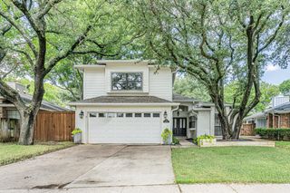 1221 Boardwalk Street, Arlington, TX 76011
