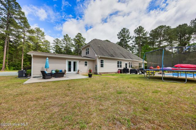 268 Dewey Drive, Aberdeen, NC 28315
