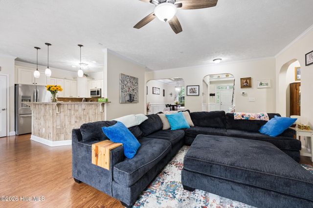 268 Dewey Drive, Aberdeen, NC 28315