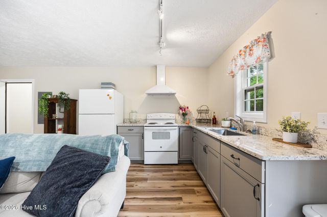 268 Dewey Drive, Aberdeen, NC 28315