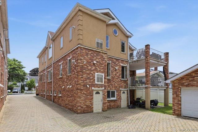 79 Tier Street, Bronx, NY 10464