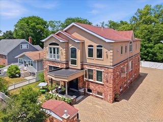 79 Tier Street, Bronx, NY 10464
