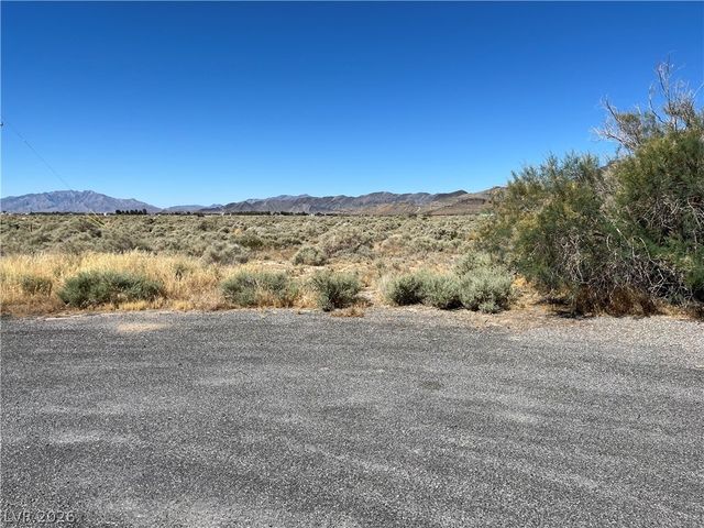 1561 Big Oak Lane, Pahrump, NV 89060