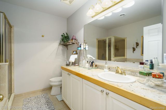 206 E Liberty Street, Milford, MI 48381