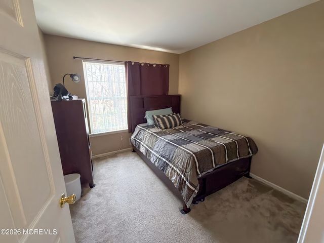 110 Prosperity Court, Toms River, NJ 08755