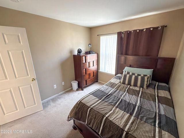 110 Prosperity Court, Toms River, NJ 08755