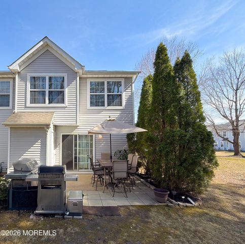 110 Prosperity Court, Toms River, NJ 08755