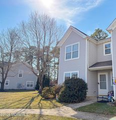 110 Prosperity Court, Toms River, NJ 08755