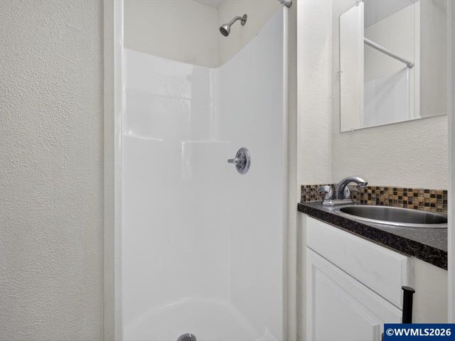 325 Chicago St SE, Albany, OR 97321
